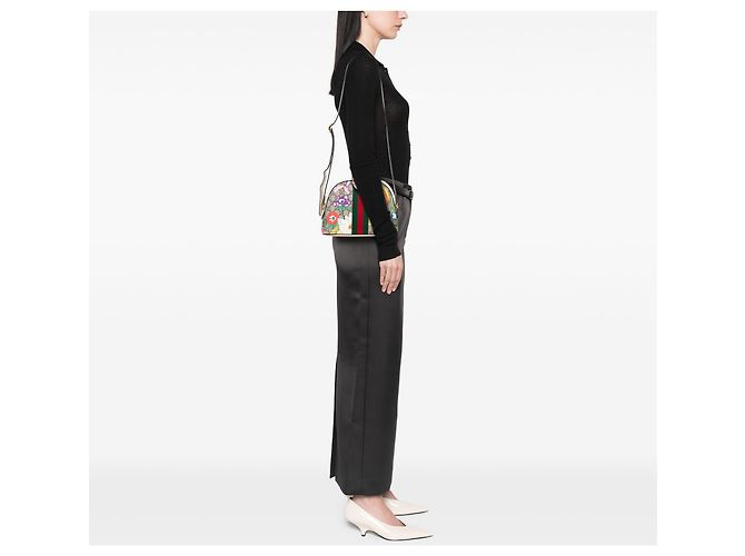 Gucci Marrone Piccolo GG Supreme Flora Ophidia Dome Crossbody Beige - vista 10