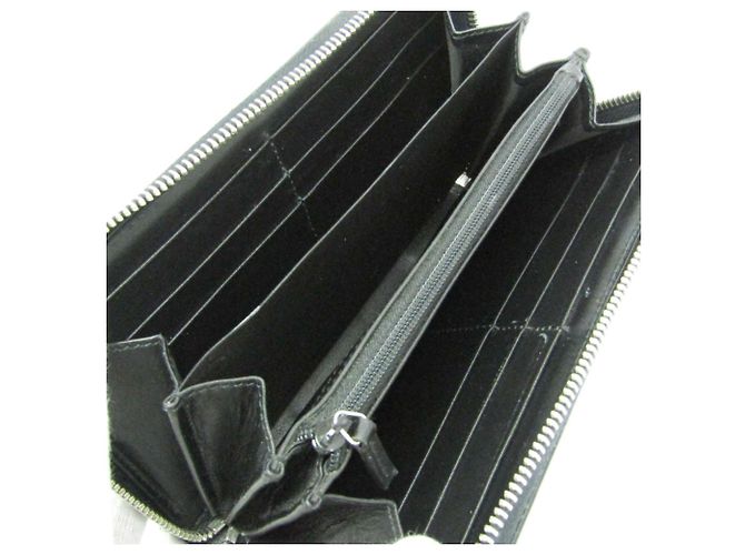 Cartera larga bi-fold Gucci Blade en negro - vista 4