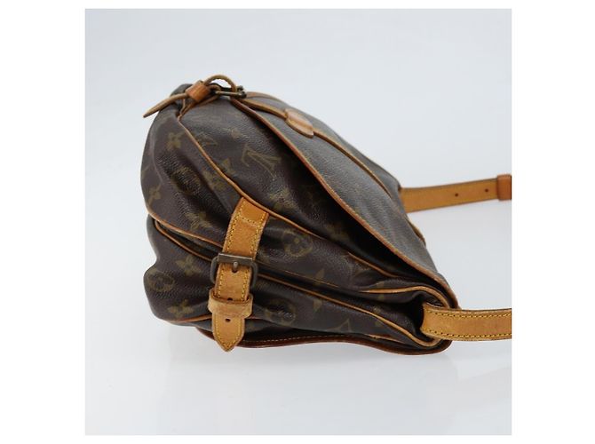 Louis Vuitton Saumur Monogram Canvas 30 Marrone - vista 3
