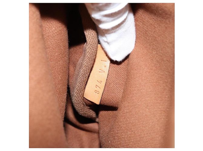 Louis Vuitton Saumur Monogram Canvas 30 Marrone - vista 6