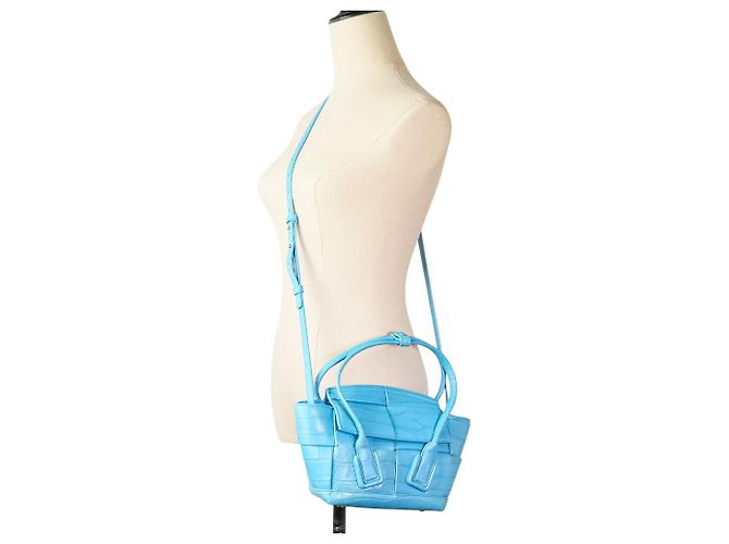Borsa 2 in 1 Mini The Arco Alligator di Bottega Veneta Blu Blu chiaro - vista 5