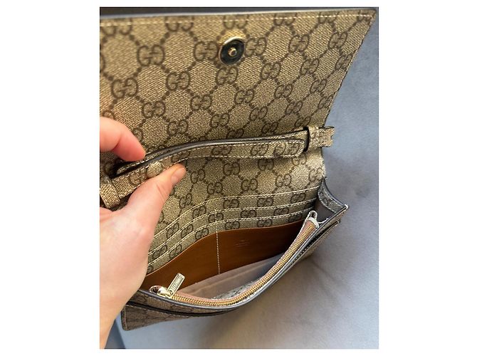 Borsa a tracolla Gucci Emblem marrone - vista 11