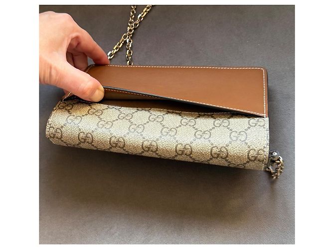 Borsa a tracolla Gucci Emblem marrone - vista 15