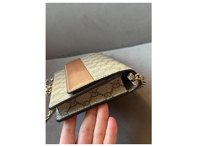 Borsa a tracolla Gucci Emblem marrone - vista 7