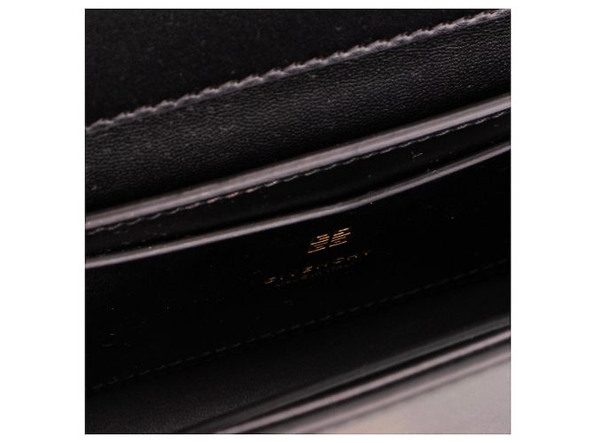 GIVENCHY - Borsa a tracolla 4G media Givenchy in pelle box nera Nero - vista 6