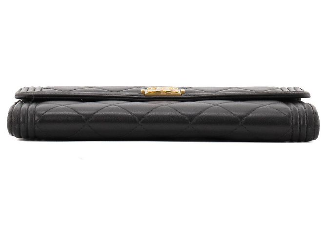 CHANEL - Cartera Boy Chanel en Cuero Negro Liso - vista 4