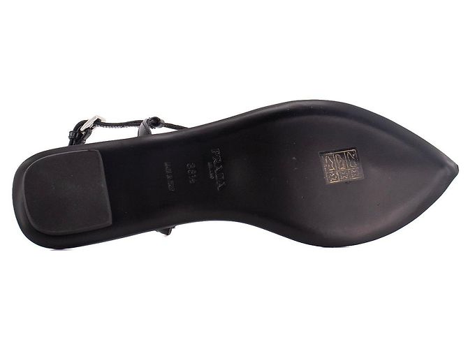 Etiquette PRADA - Sandalias Prada de cuero charol negro (T38.5) - vista 3