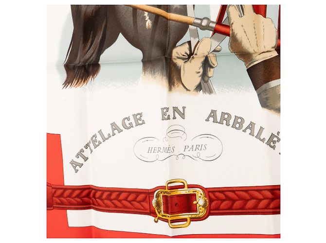 HERMÈS - Foulard 90 Attelage en Arbalète Hermès in seta multicolore Rosso - vista 2