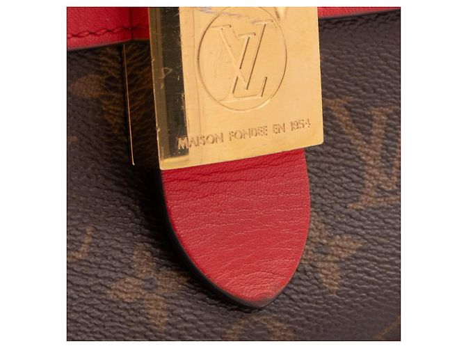 LOUIS VUITTON - Borsa a tracolla Locky BB Louis Vuitton in tela rivestita monogrammata e pelle rossa Marrone - vista 6