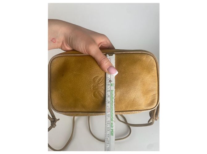 Vintage Loewe Madrid Anagram Leder Schultertasche Gelb - vista 5