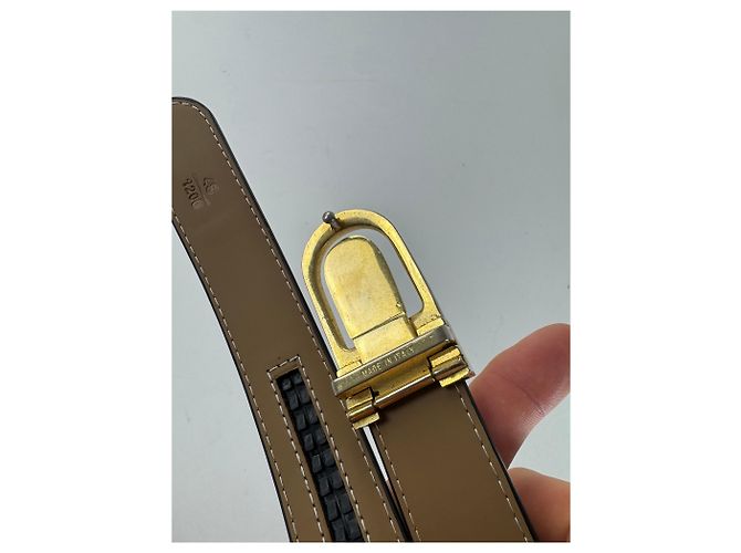 Céline Schwarzer Leder-Gürtel mit Vintage Celine Paris Wagenlogo - Ansicht 3
