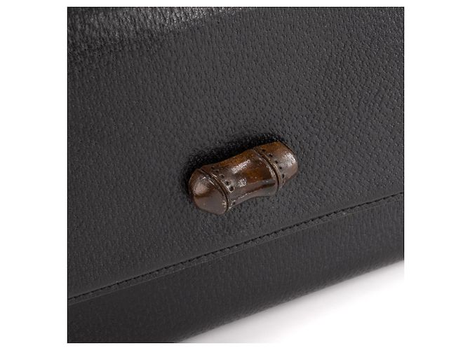 GUCCI - Handtasche Bamboo Gucci aus schwarzem genarbtem Leder - Ansicht 5