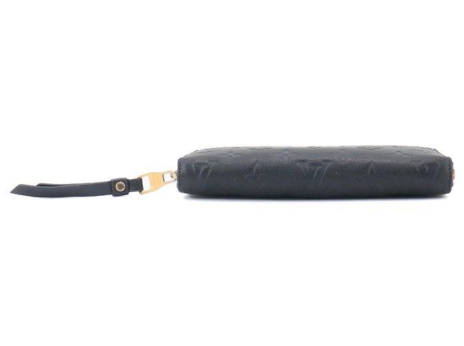 LOUIS VUITTON - Louis Vuitton Zippy wallet in navy blue empreinte leather - view 2