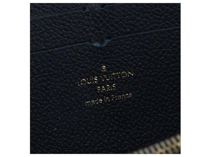 LOUIS VUITTON - Louis Vuitton Zippy wallet in navy blue empreinte leather - view 7