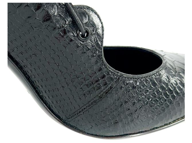 SAINT LAURENT - Saint Laurent Pumps aus Leder mit Python-Effekt (T37,5) Schwarz - Ansicht 3