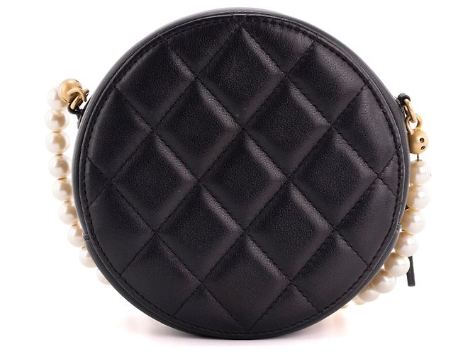CHANEL - Borsa a tracolla Pearls Round Chanel in pelle nera Nero - vista 3