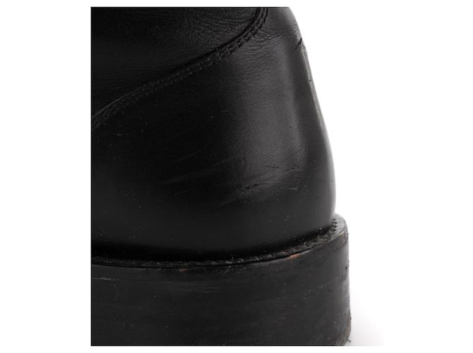 LOUIS VUITTON - Botines Wonderland Flat Ranger Louis Vuitton de cuero negro (T39) - vista 6