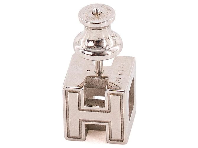 HERMÈS - Ohrringe Cage d'H Hermès aus versilbertem Metall und orangefarbener Emaille - Ansicht 3