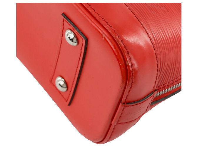 LOUIS VUITTON - Borsa a Spalla Alma BB Louis Vuitton in Pelle Epi Rossa Rosso - vista 7