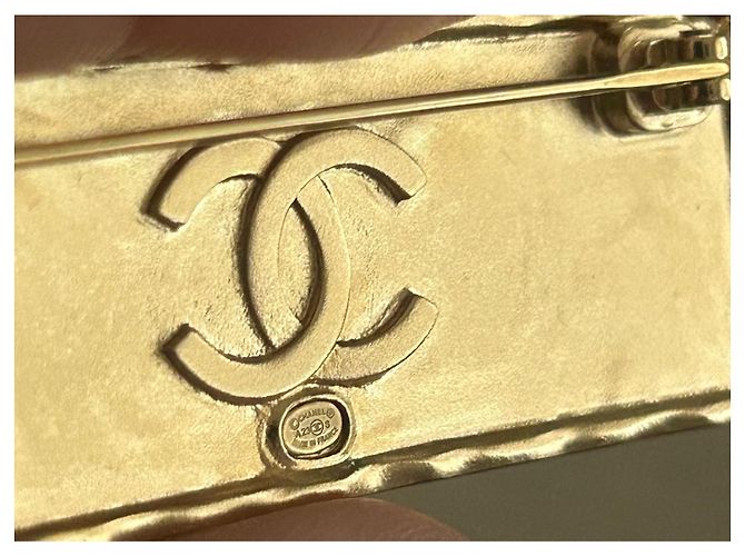 Broche rectangular Chanel negro de acero 2023 - vista 3