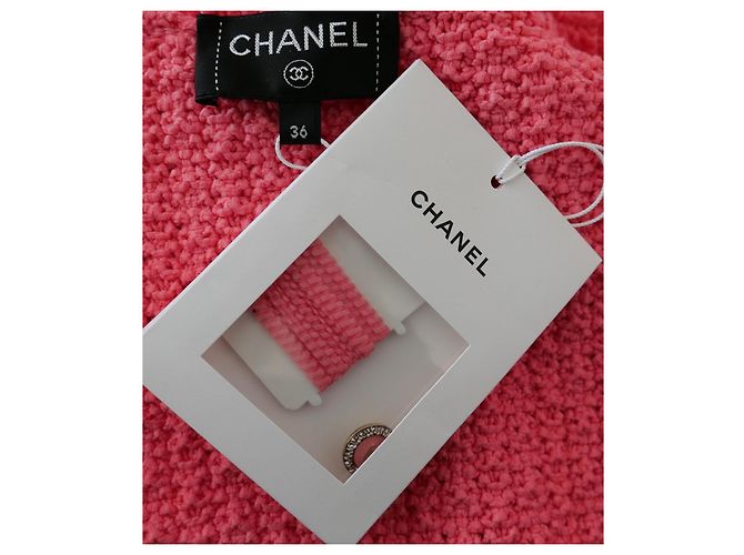 Chaqueta sin mangas de punto rosa coral Chanel Primavera 22S - vista 7