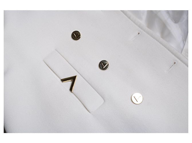Casaco de lã e caxemira com logo V da Valentino em branco - vista 9