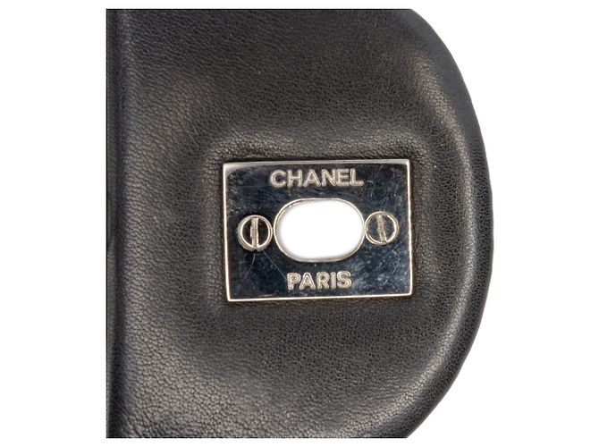 Chanel Flap Nudo in PVC Nero Cucito e Pelle di Vitello - vista 6