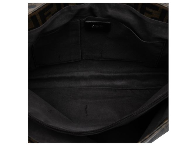 Fendi Brown Zucca Spalmati Borsa a Tracolla con Patta - vista 4