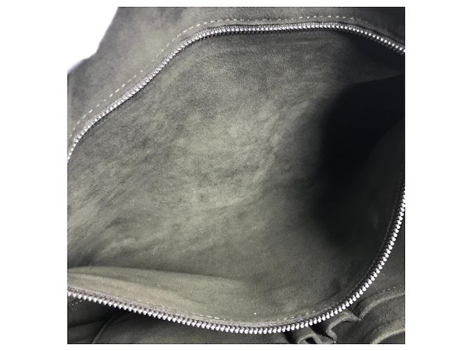 Borsa Armando PM M53489 di Louis Vuitton Marrone - vista 16