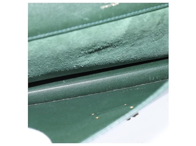 Borsa Kourad in pelle Taiga Louis Vuitton Verde - vista 5