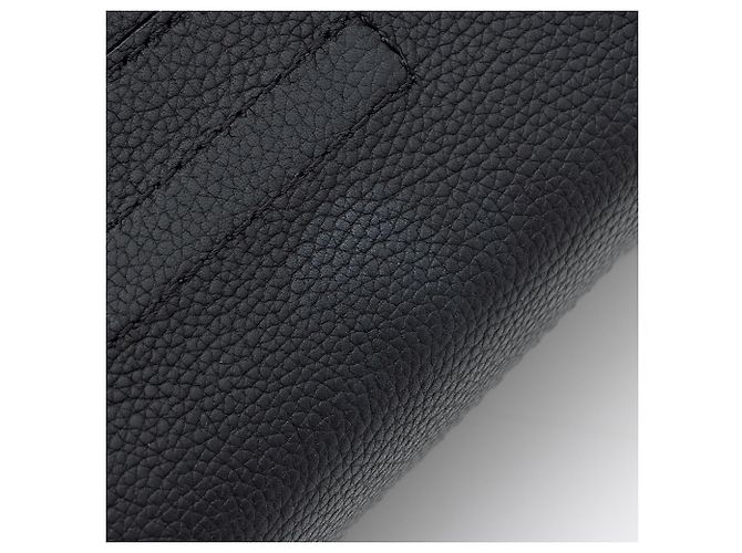 Mensageiro Takeoff Aerogram em Couro de Bezerro Louis Vuitton Preto - vista 10