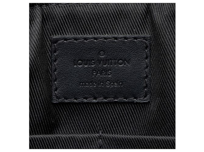Mensageiro Takeoff Aerogram em Couro de Bezerro Louis Vuitton Preto - vista 7