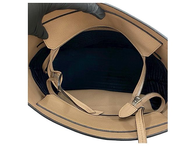 Prada VITELLO PHENIX Leder Schultertasche Braun Beige - Ansicht 10