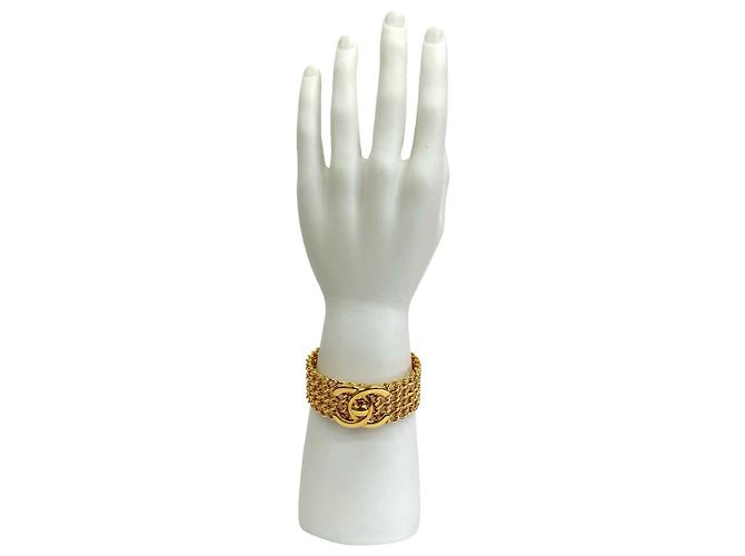 Timeless Pulsera Turnlock Coco Mark de Chanel Dorado Metálico - vista 2