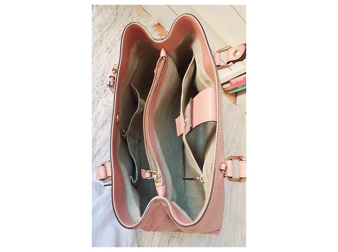 Borsa a mano Gucci Guccissima Dome Rosa D'oro - vista 11