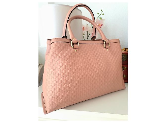 Borsa a mano Gucci Guccissima Dome Rosa D'oro - vista 2