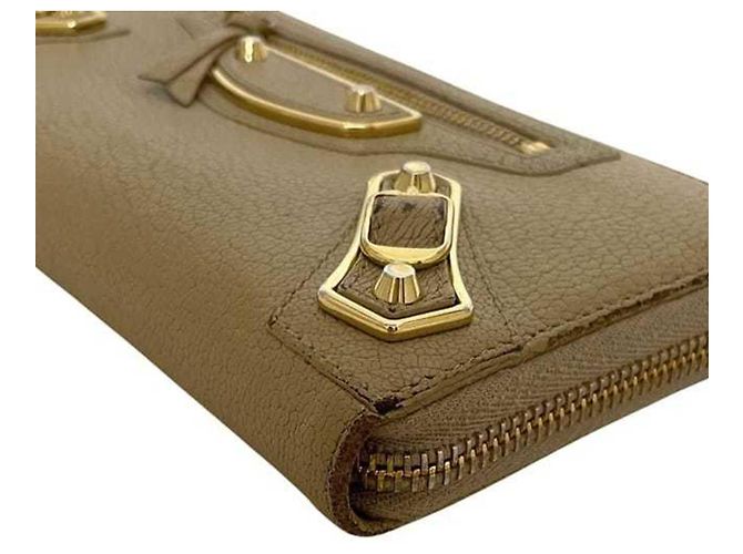 Balenciaga runder langer Geldbeutel in Beige - Ansicht 8