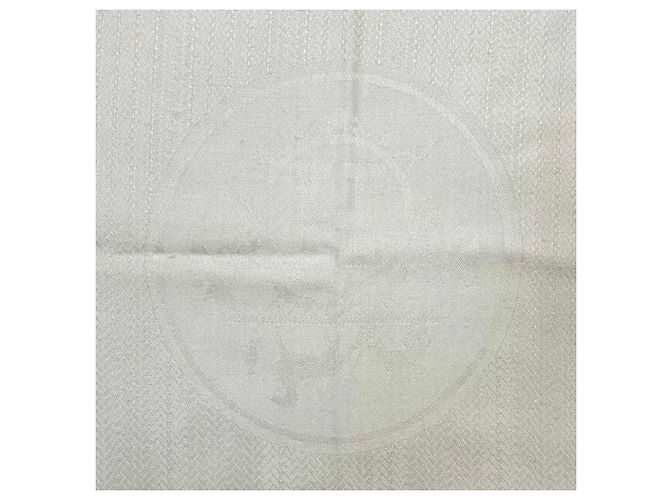 Chal de cachemira y seda Hermès Blanco Beige - vista 9