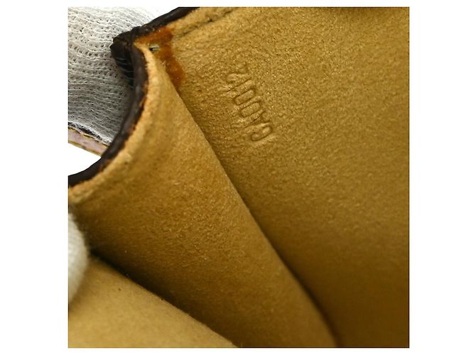 Borsa a mano doppia Louis Vuitton in tela Monogram PM Marrone - vista 5