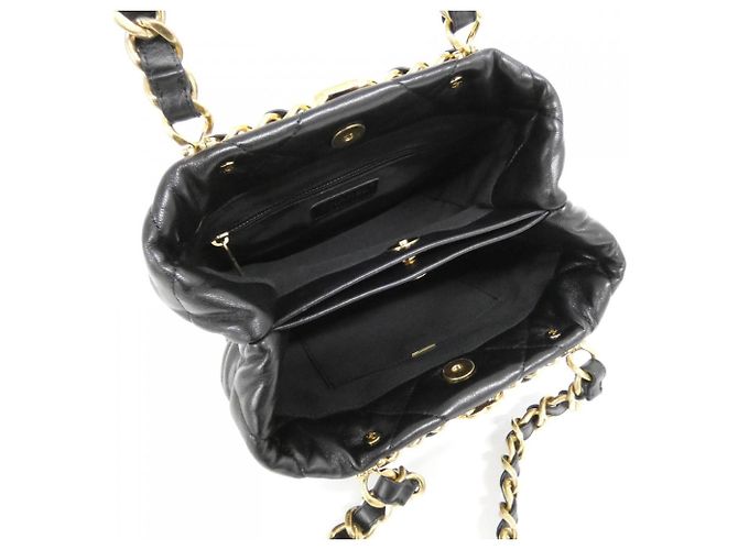 Borsa a spalla in agnello nero Chanel AS3502 - vista 8