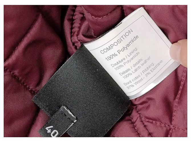 Increíble Chaqueta Bomber con Capucha de la Colección Deportiva Rara de Chanel Negro - vista 9