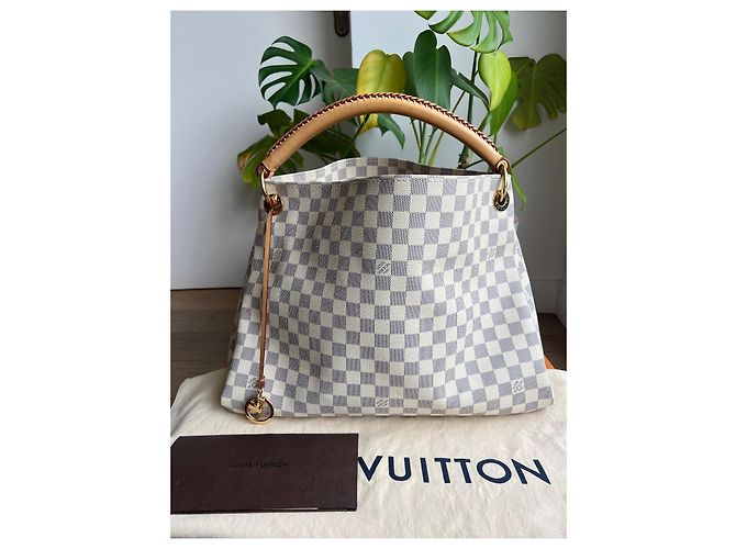 Bolsa Louis Vuitton Artsy MM Damier Azur Bege Fora de branco - vista 2