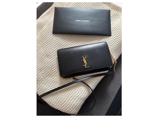Saint Laurent Cassandre piccola borsa a mano in pelle nera Nero - vista 3