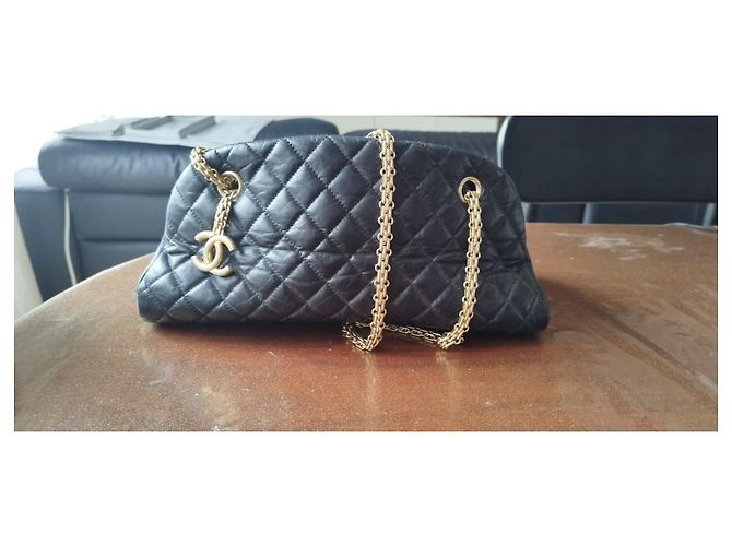 Borsa a mano Chanel Mademoiselle in pelle nera Nero - vista 2