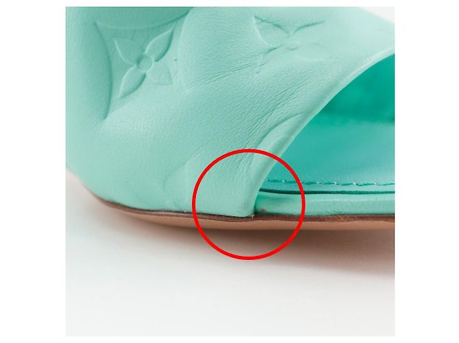 Louis Vuitton Revival Monogram Prägung Leder Sandalen Blau Hellblau - Ansicht 13