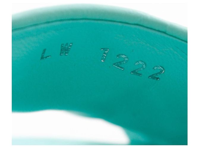 Louis Vuitton Revival Monogram Prägung Leder Sandalen Blau Hellblau - Ansicht 15
