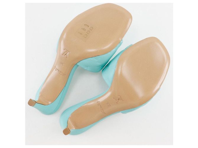 Louis Vuitton Revival Monogram Prägung Leder Sandalen Blau Hellblau - Ansicht 6