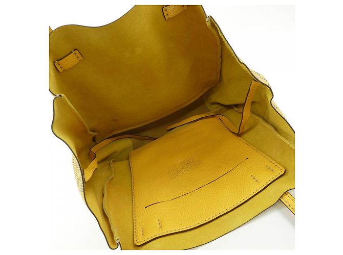 Autre Marque Bolso Moreau Paris Amarillo - vista 6