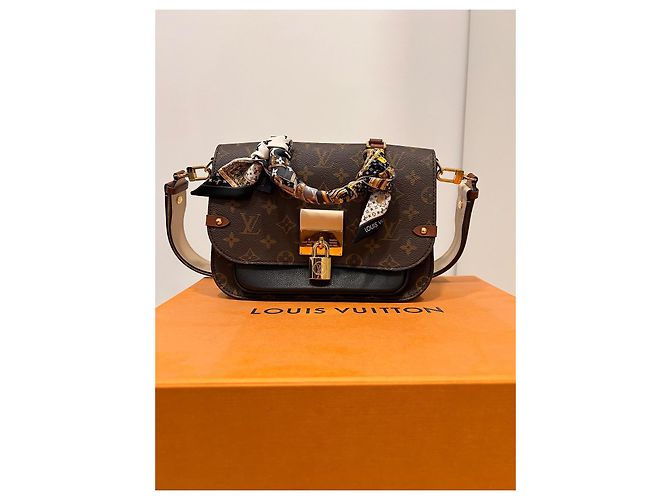 Louis Vuitton Vaugirard Marrone Nero - vista 2
