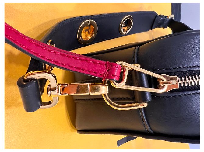 Borsa a tracolla Fendi FF in pelle marrone e nera Nero - vista 12